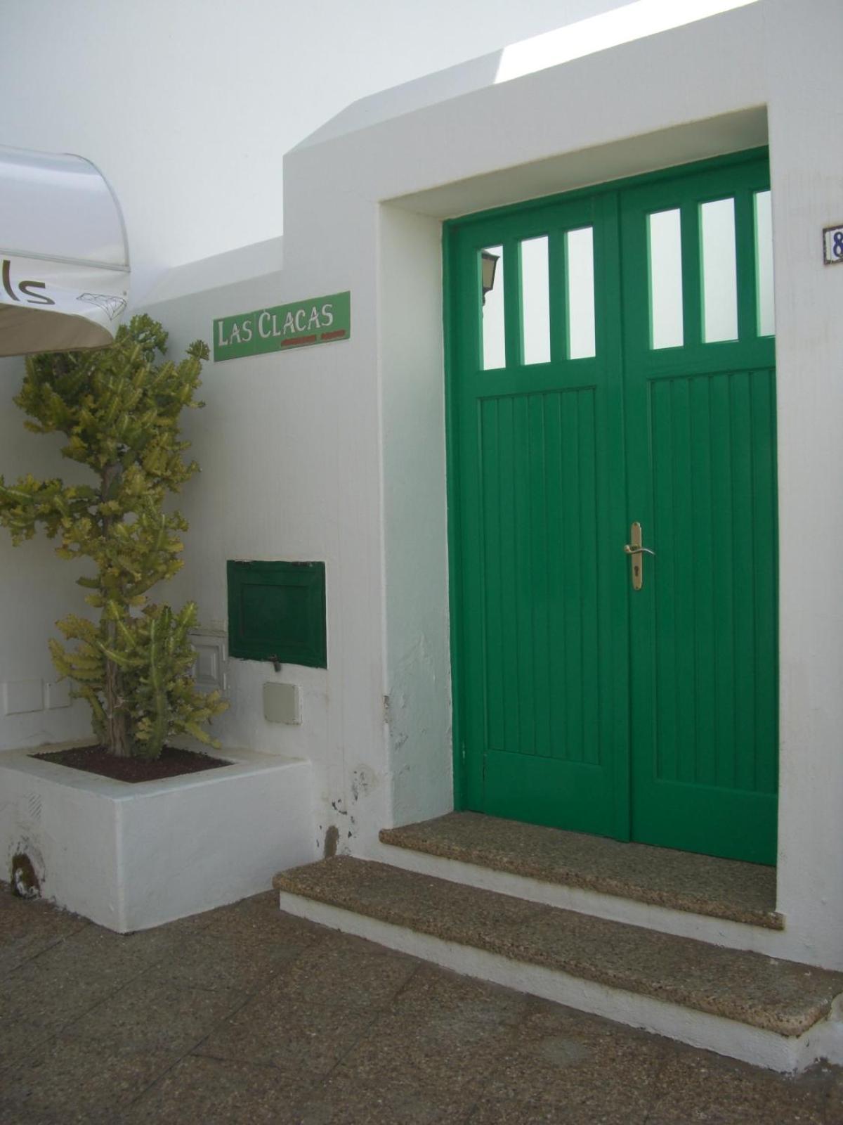 Apartamentos Las Clacas Playa Blanca  Exterior photo